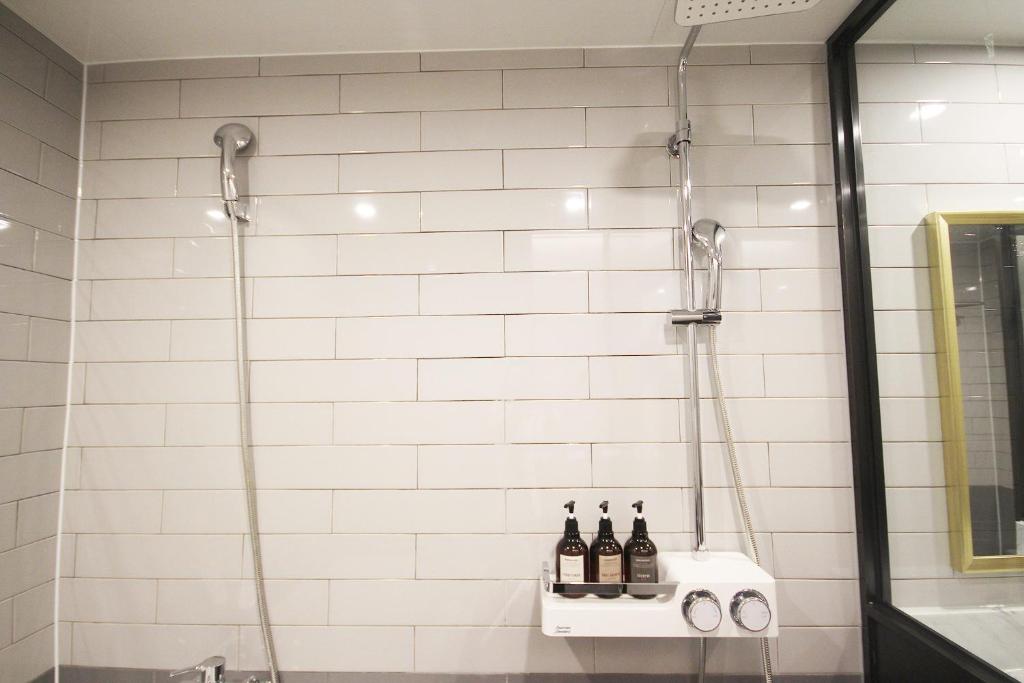 Brown Dot Hotel Seomyeonにあるバスルーム