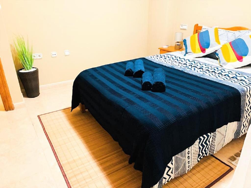 Zdjęcie z galerii obiektu Apartamento Sol y Mar 300m al Playa w mieście Torrevieja