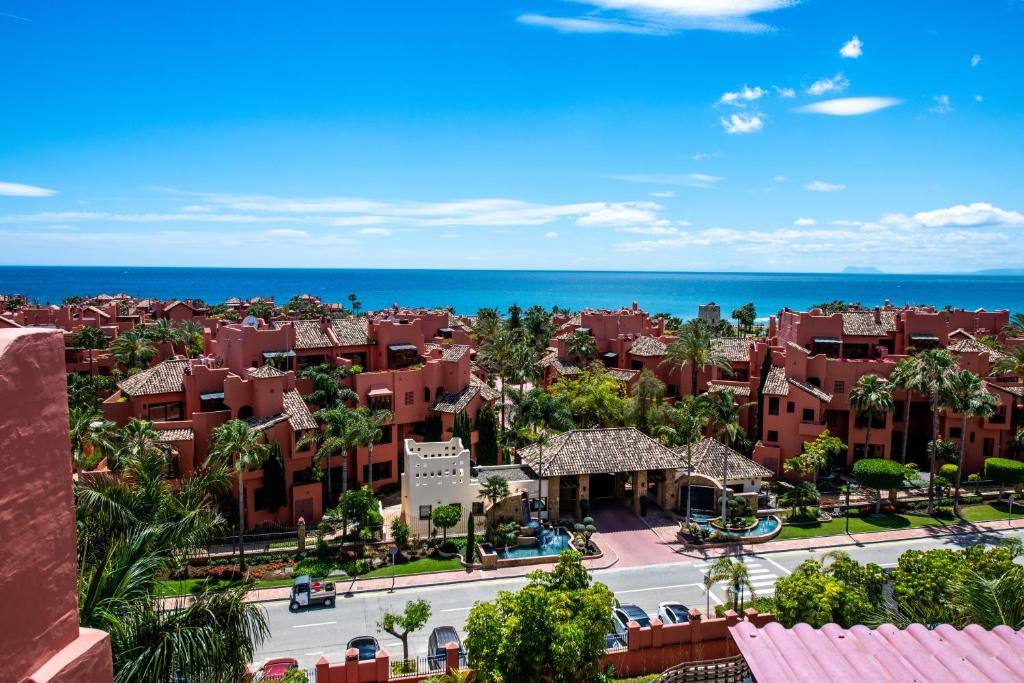 Apartment Reino Nazari Penthouse, Estepona, Spain - Booking.com