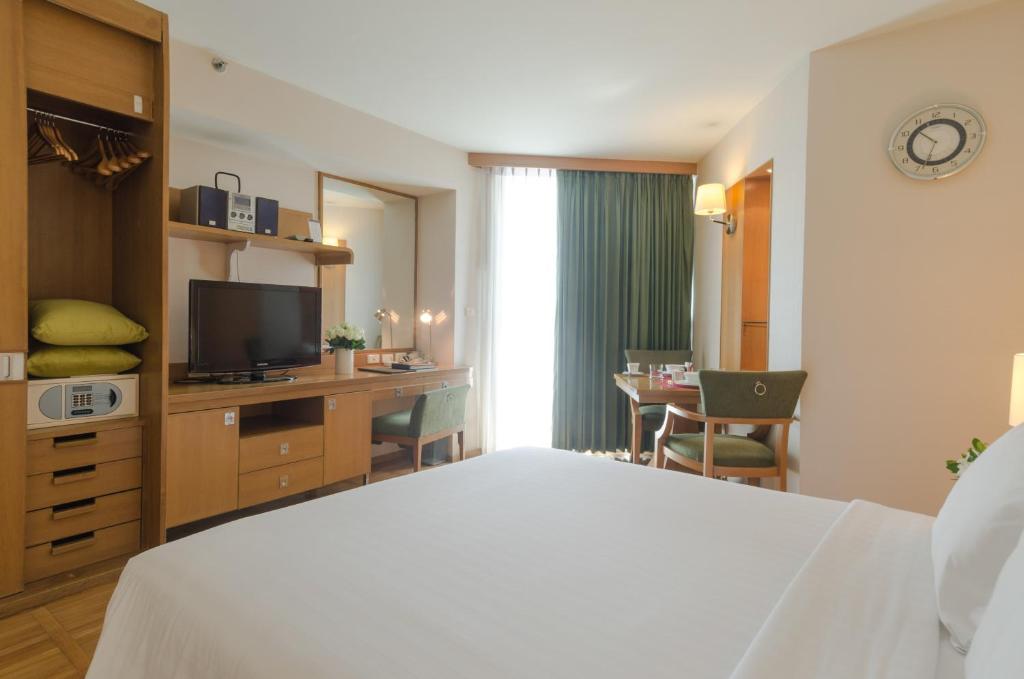 AT EASE saladaeng by AETAS - Resim 14