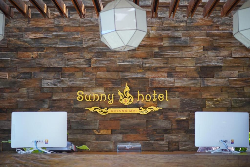 Sunny V Hotel - Resim 25