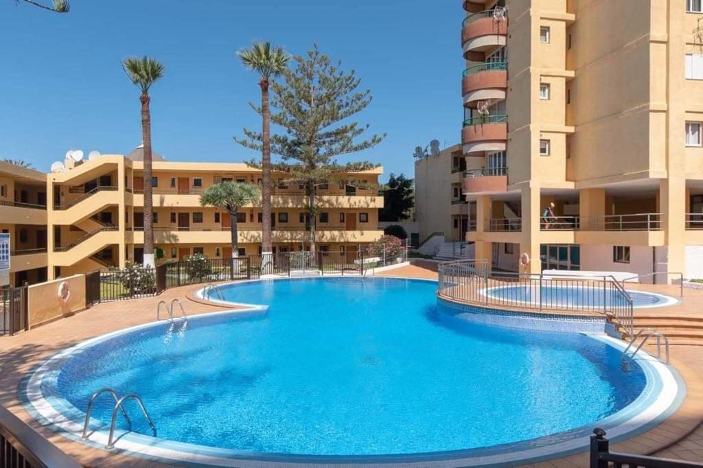 Torres del Sol Edificio, Playa de las Americas – Updated 2023 ...