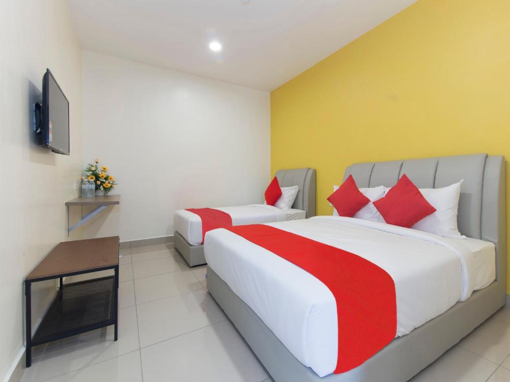 Hotel Raub Agro - Habitación Triple