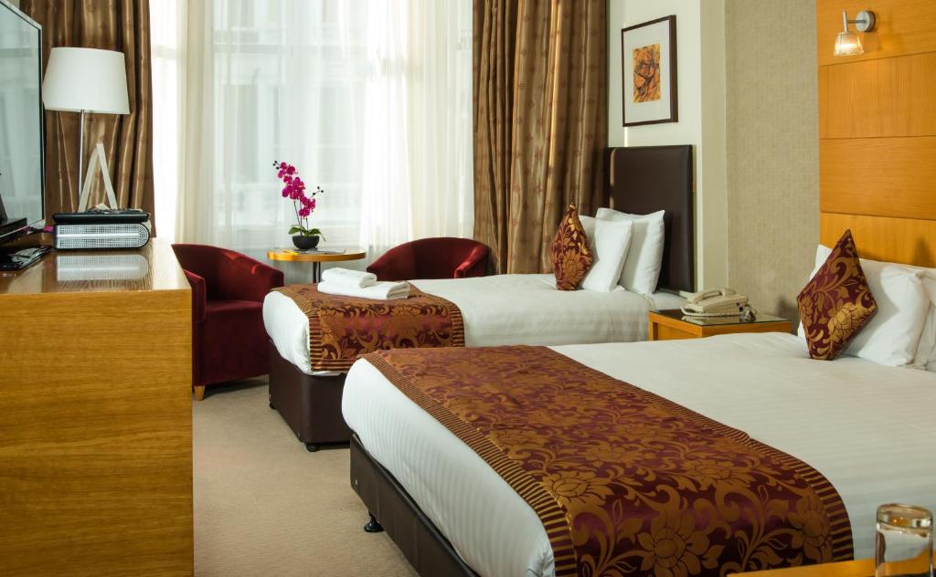 The Park City Grand Plaza Kensington Hotel - 