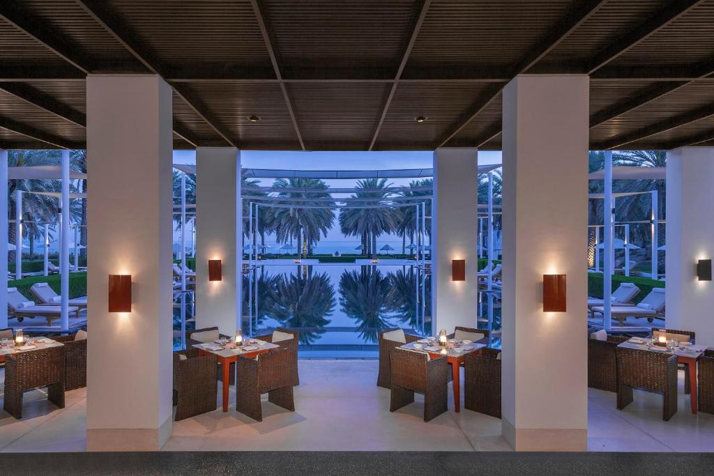 Bazén v ubytování The Chedi Muscat nebo v jeho okolí