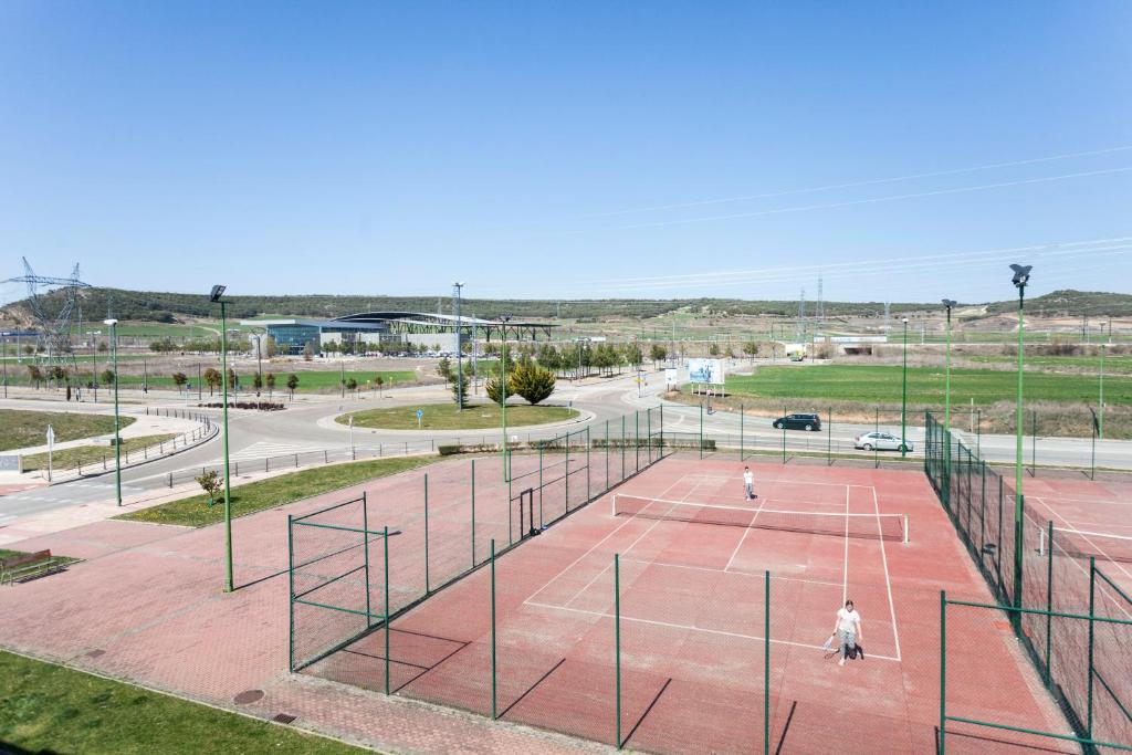 Tenis a/nebo squash v ubytování Tu hogar en Burgos nebo okolí