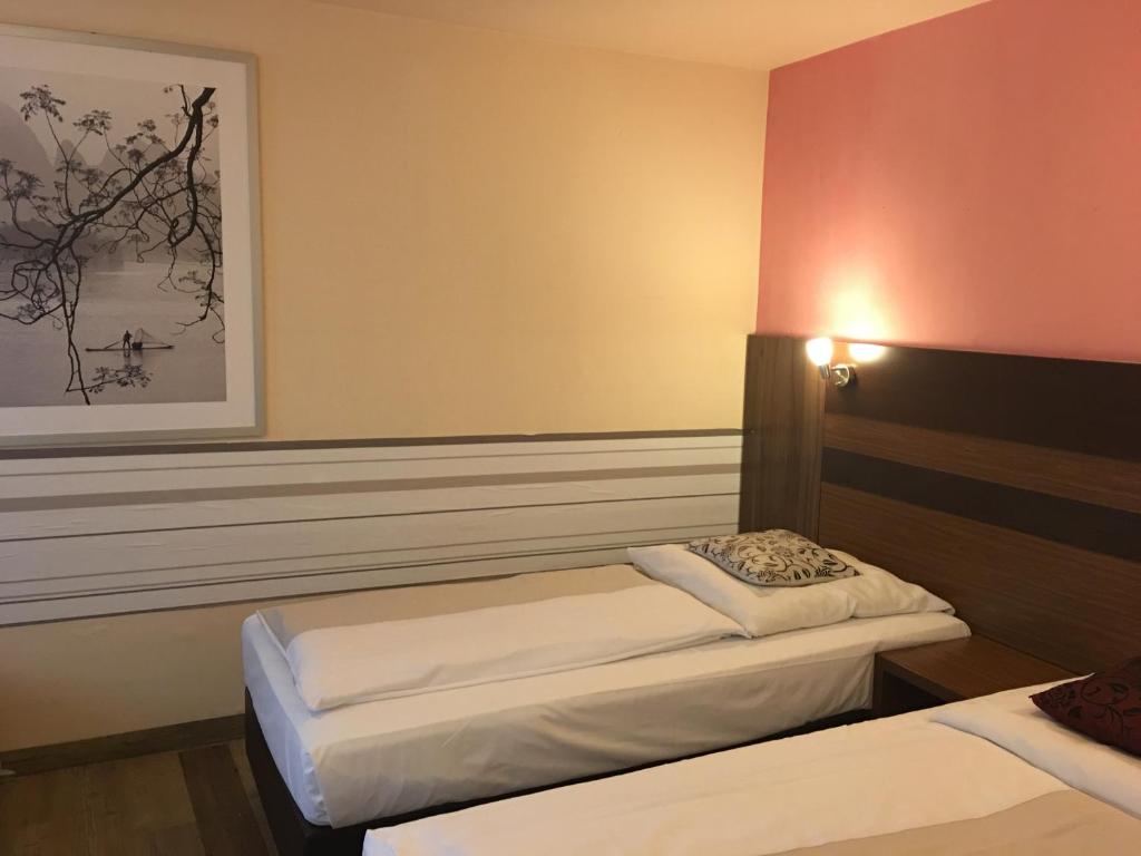 AltDüsseldorf - Resim 13