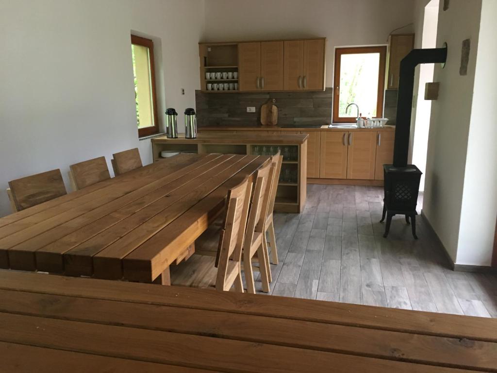 Kuchyň nebo kuchyňský kout v ubytování Camp Podgrad Vransko