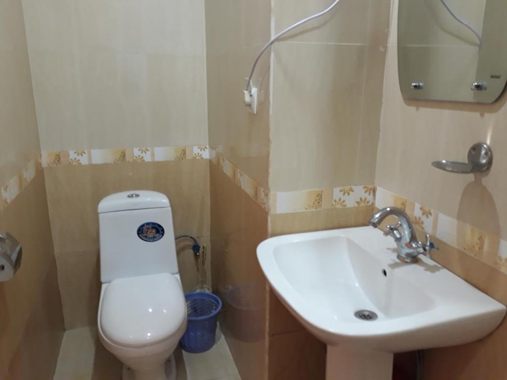 Koupelna v ubytování Hotel Noy