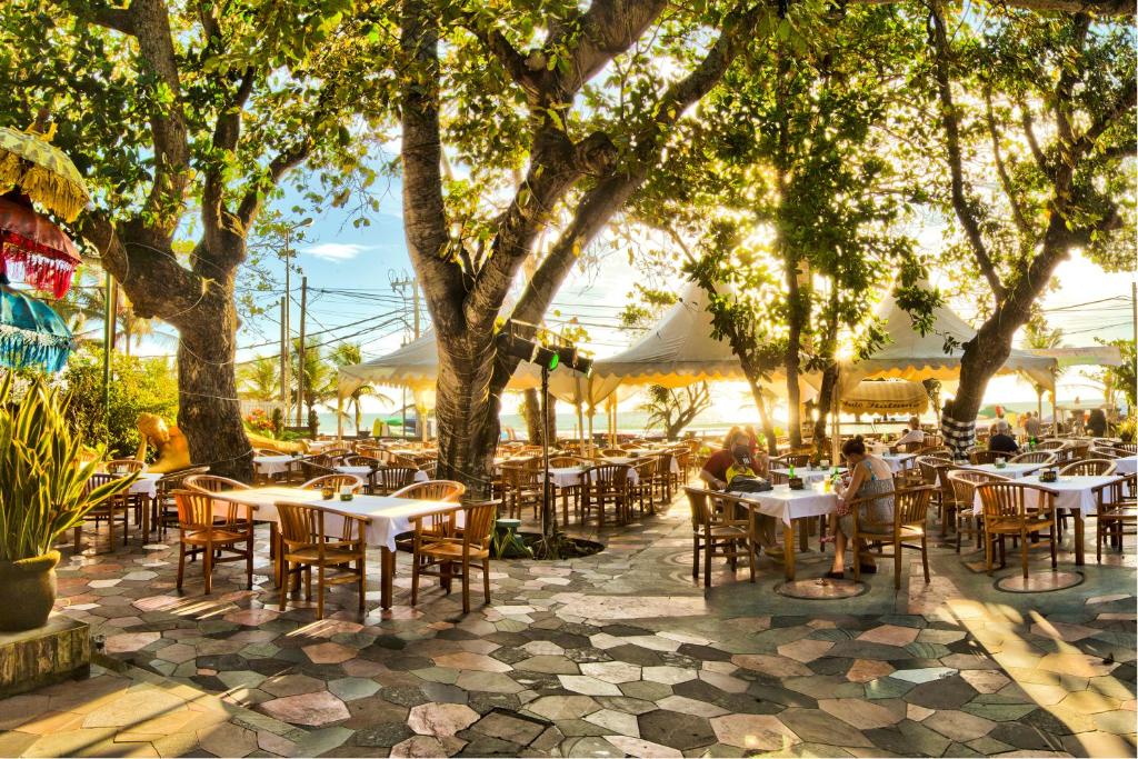 Restaurace v ubytování Hotel Kumala Pantai