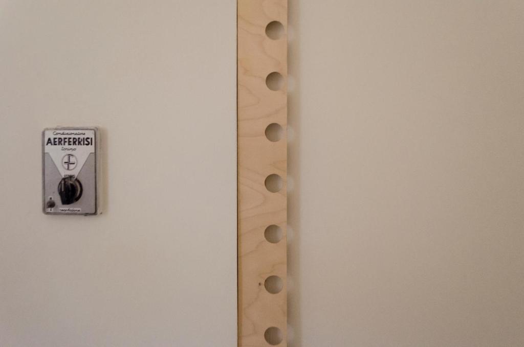 RIPOSINO - Camera Del Dormitorio Maschile A 8 Letti