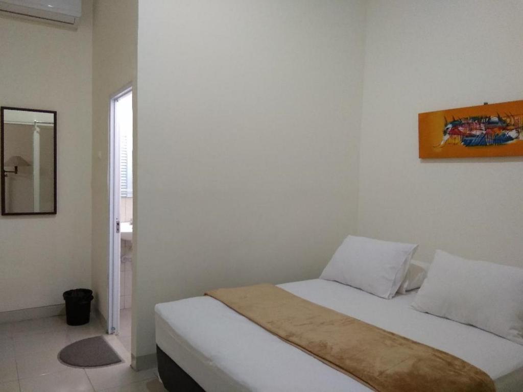 GK Gallery Rumah Sewa - Standard Double Room