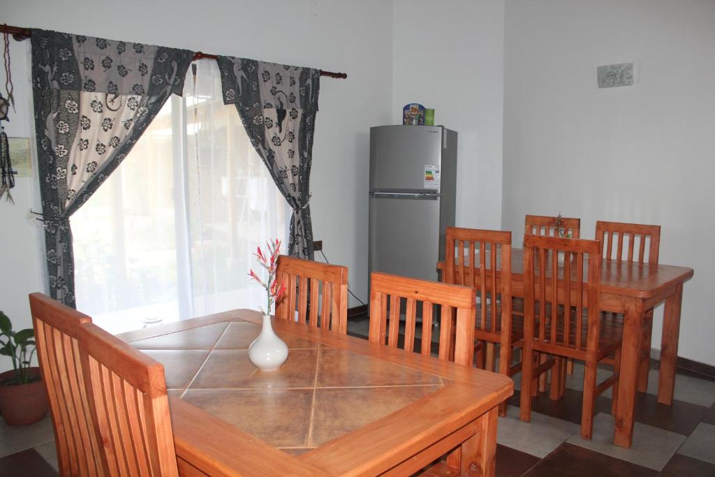 Kuchyň nebo kuchyňský kout v ubytování Hostal y Cabañas Aorangi
