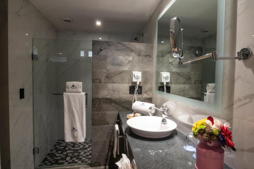 Koupelna v ubytování Hotel Ronda Minerva