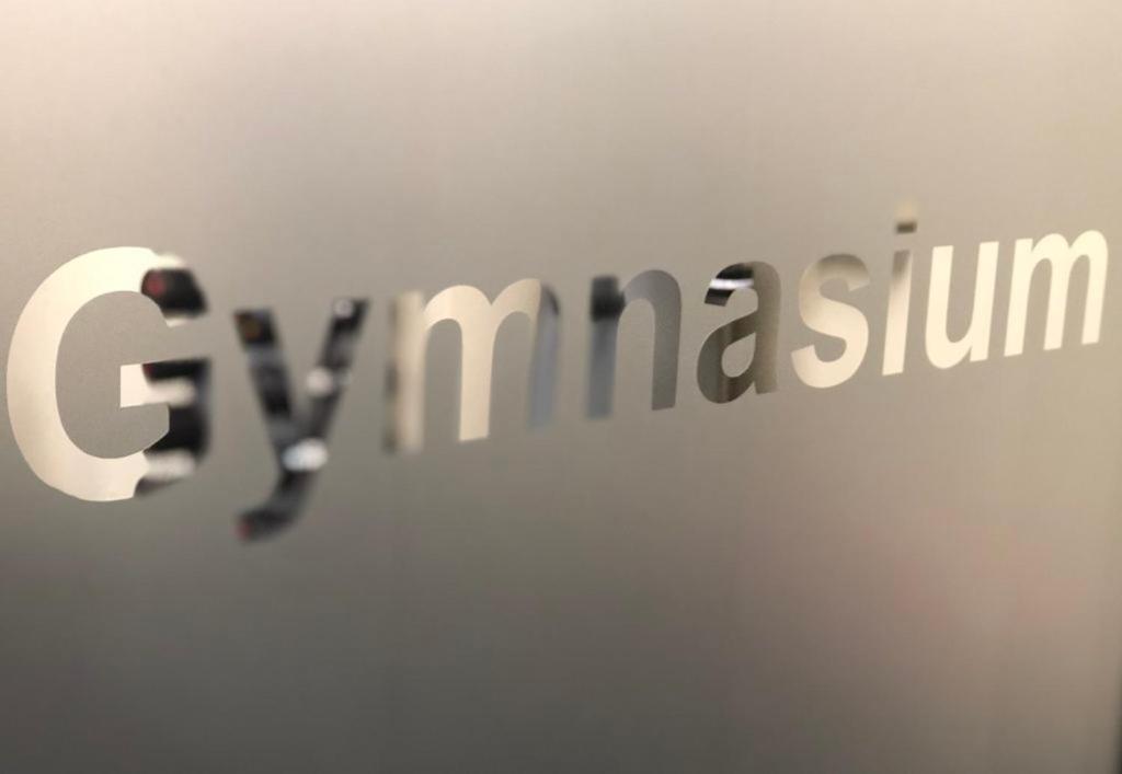 The Crown Hotel - Resim 11