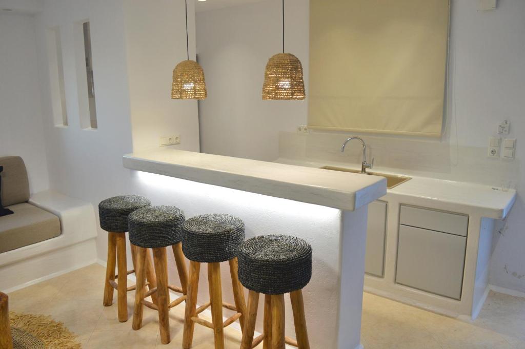 Iphimedeia Luxury Hotel & Suites - Two Bedroom Grand Suite (2-6 Adults)