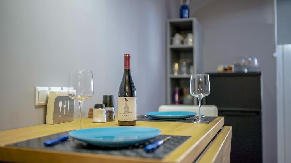 Nápoje v ubytovaní D16 Athens Apartment - 5' mins to Petralona Metro