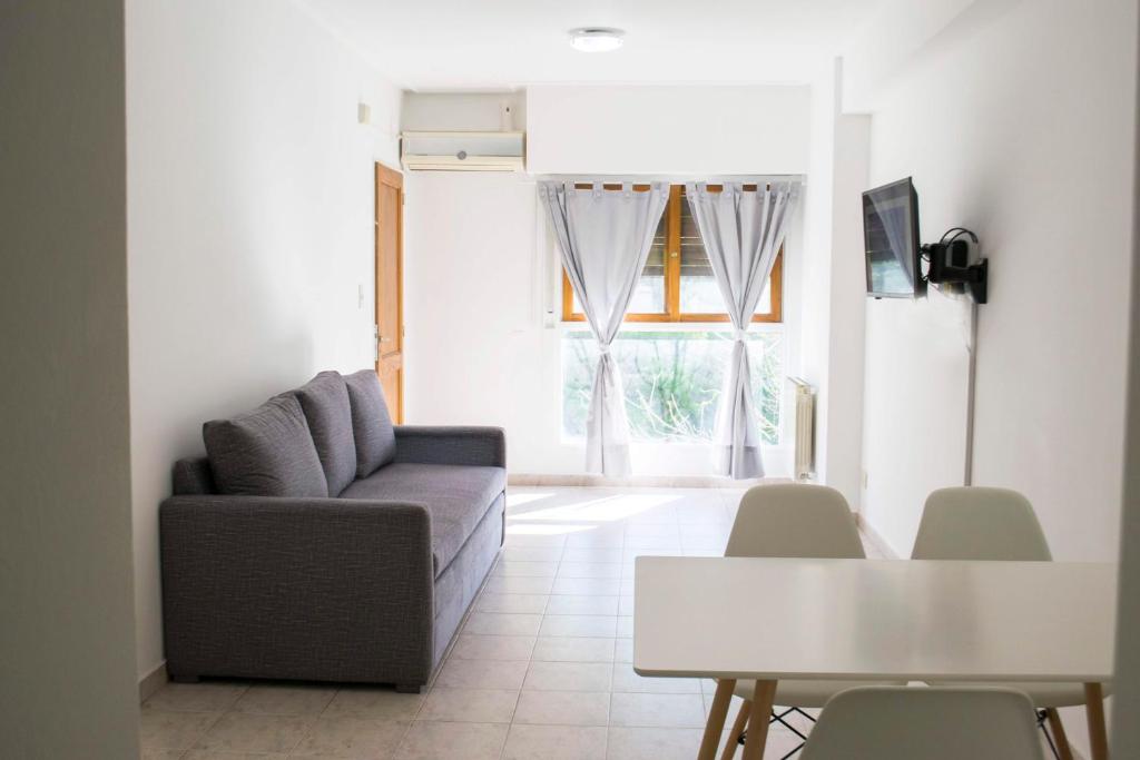 Moreno Friendly - Housity