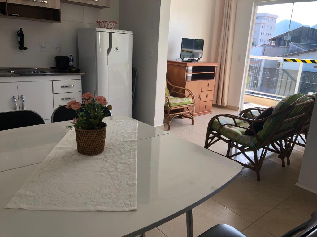  Apartamento novo ubatuba
