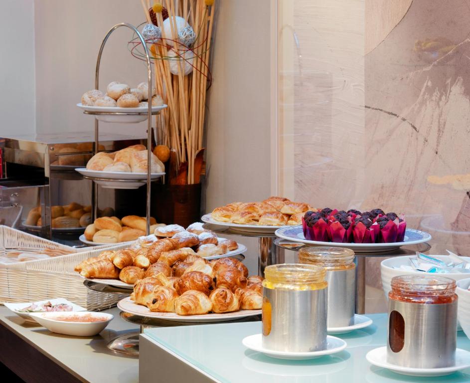 H10 Universitat - Resim 28