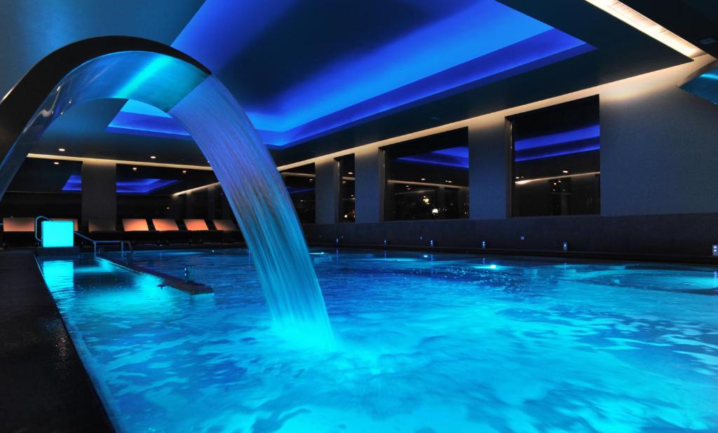 Bazén v ubytování Hotel San Giorgio nebo v jeho okolí