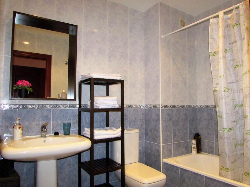 Koupelna v ubytování Apartamento en centro de Fisterra