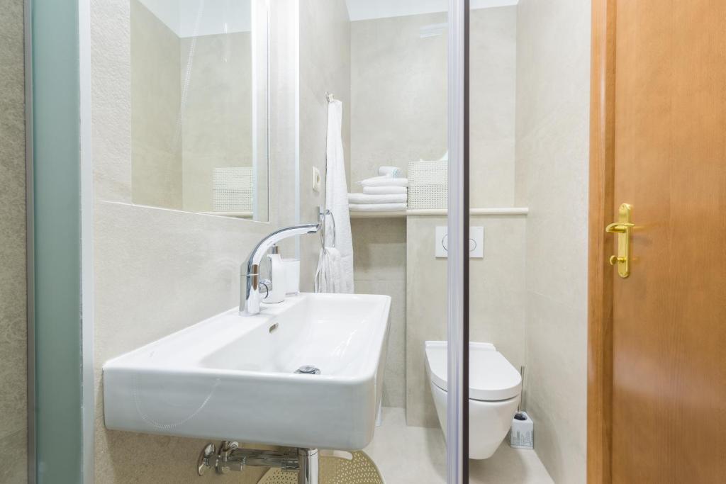 Kúpeľňa v ubytovaní Apartman Grgur