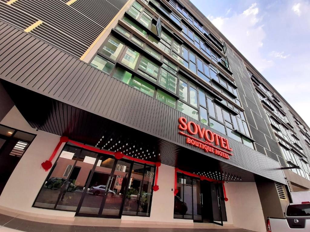 Budova, kde se hotel nachází