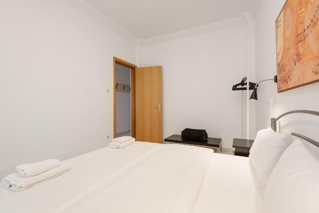 Central Park View Apartment - 15