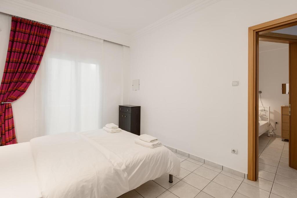 Central Park View Apartment - 16