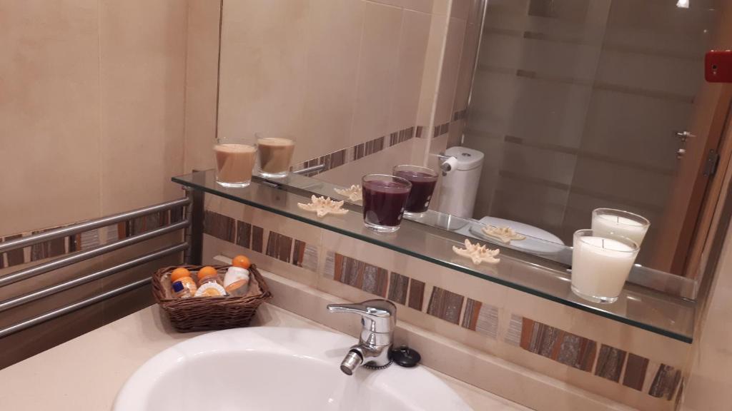 Koupelna v ubytování Piso C Arévalo