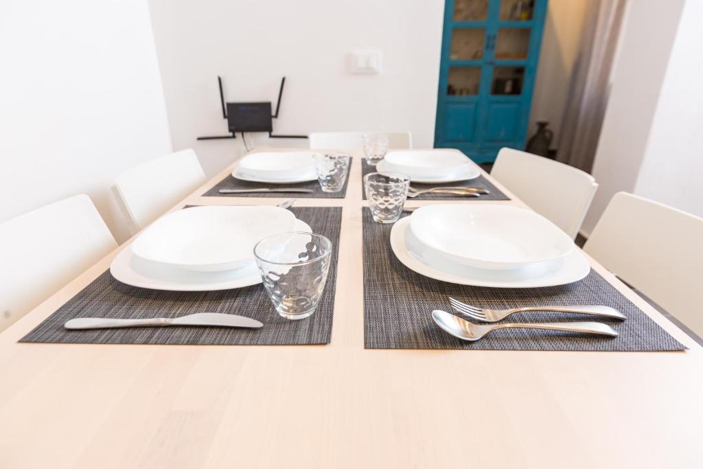 Zdjęcie z galerii obiektu Mosina Apartments w mieście Palermo