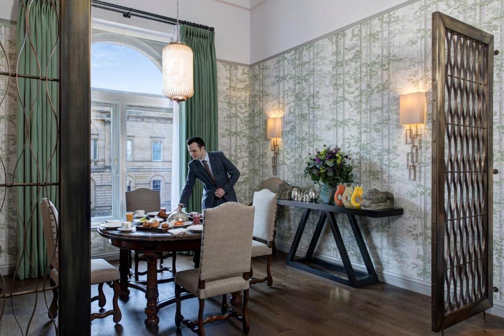 The Balmoral Hotel - Resim 19