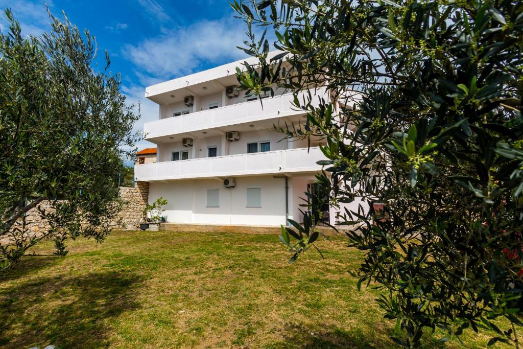 Studios Nikezić - отзывы и видео