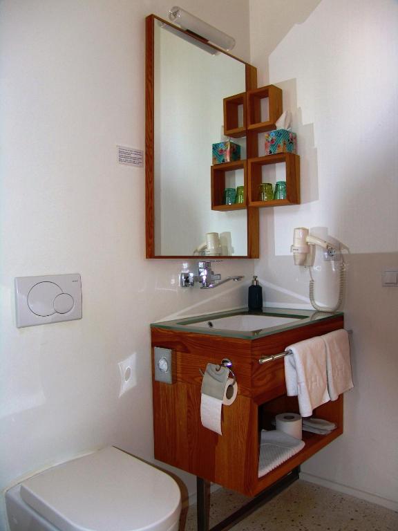 Fotografie z fotogalerie ubytování Hotel Gracanica v destinaci Pristina
