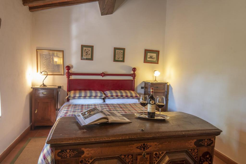 Podere Badia Valdrago Agriturismo Mugello Circuit - Camera Doppia Con Bagno In Comune