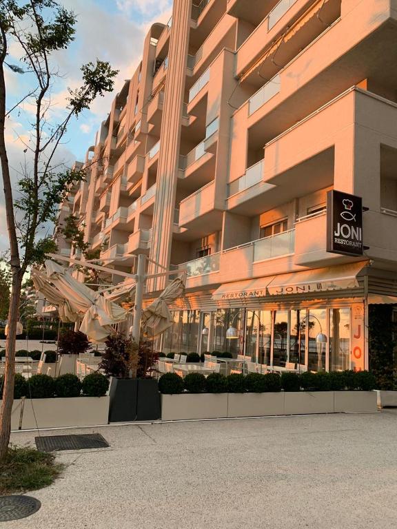 Budova, kde se hotel nachází