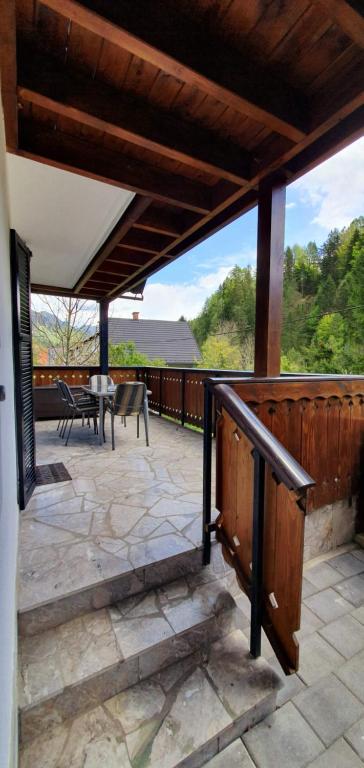 Balkón nebo terasa v ubytování Apartment Alpska Astra
