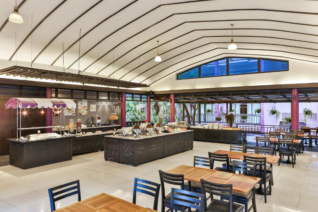 Restaurace v ubytování Phuvaree Resort