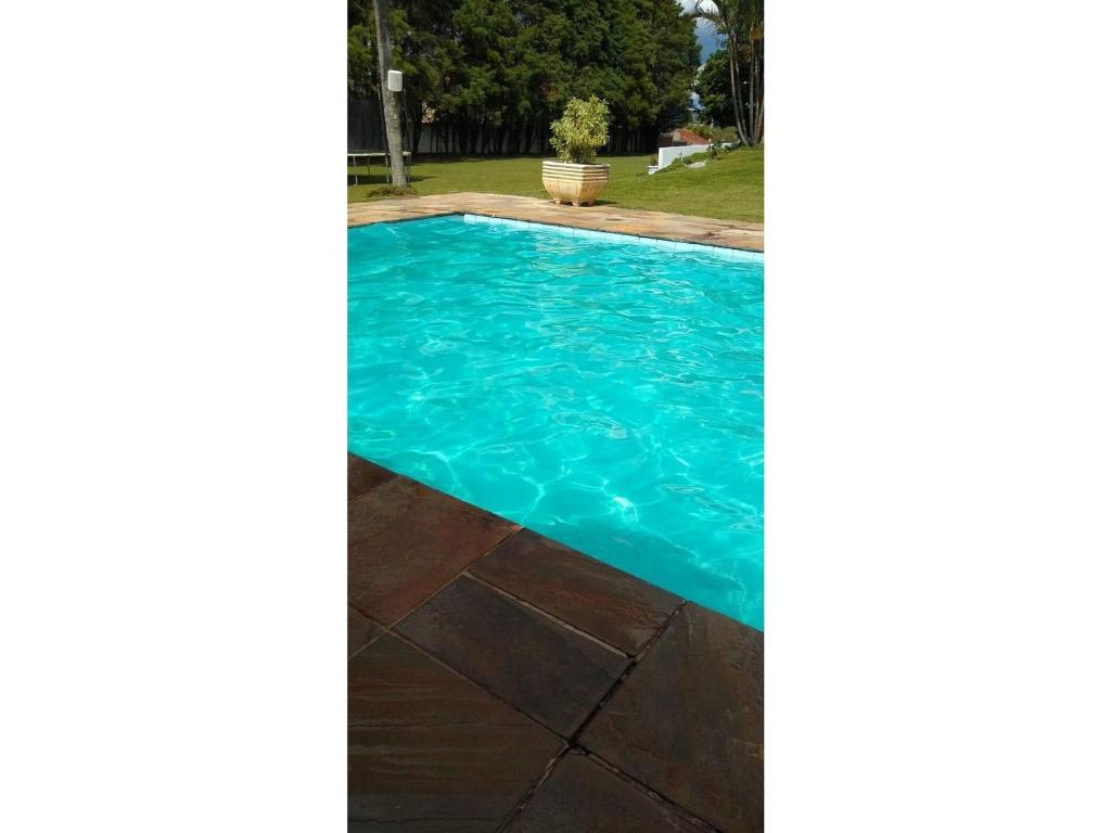  VV1150 Casa com piscina em Valinhos
