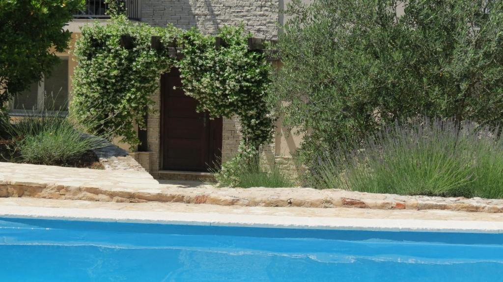Bazén v ubytování Vila Familia Hvar nebo v jeho okolí
