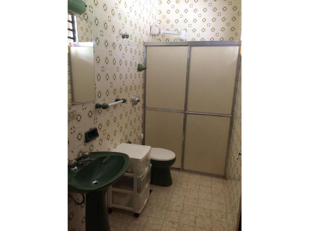  VV1150 Casa com piscina em Valinhos