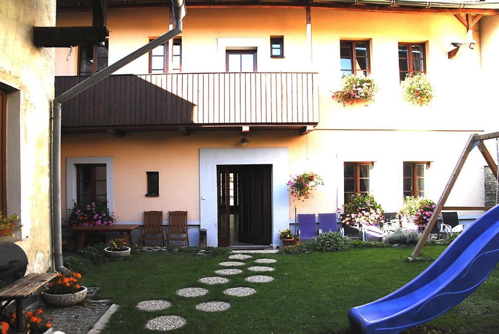 Herní místnost nebo prostor pro děti v ubytování Apartmany A.Ša Kašperské Hory