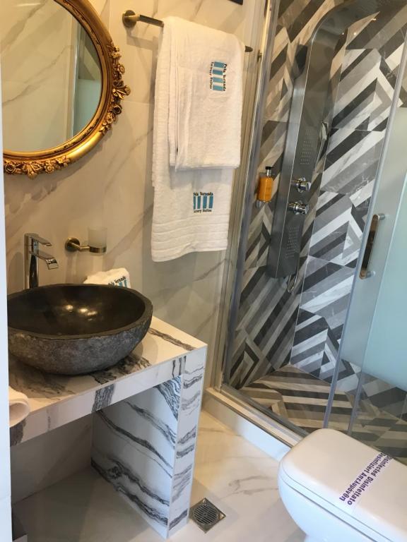 Pela Veranda Exquisite Suites - 16