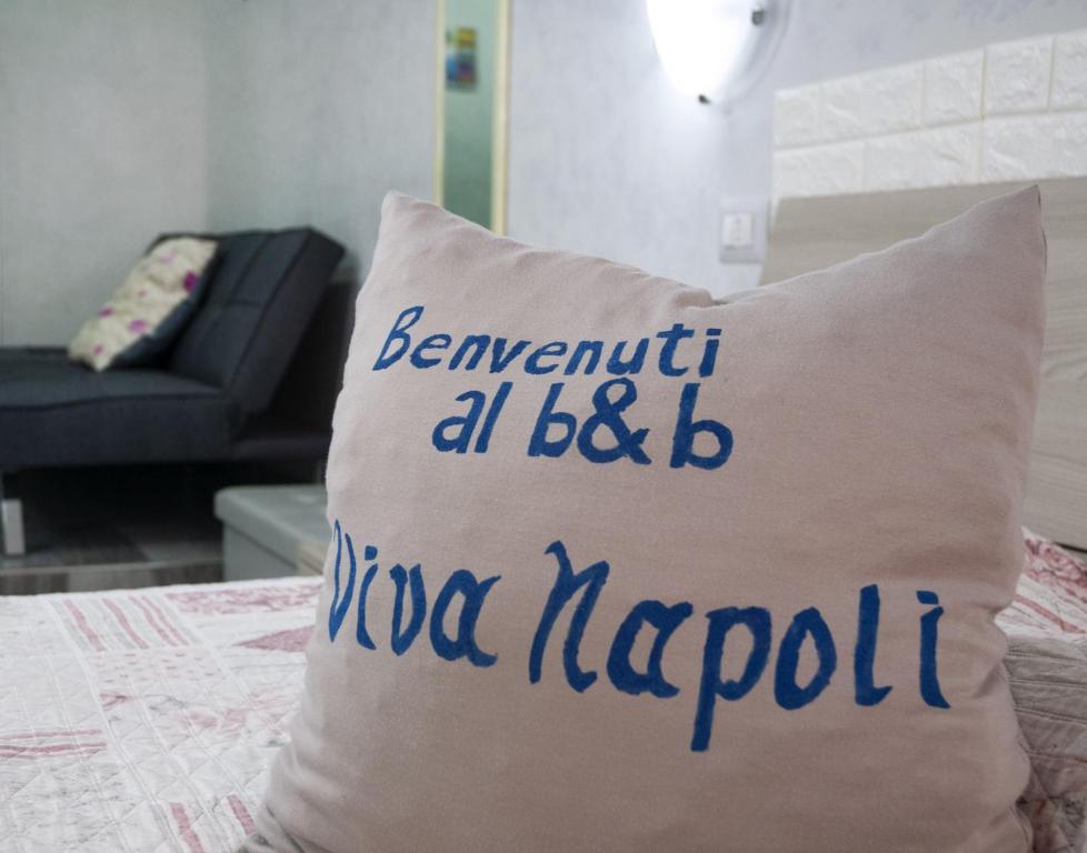 Posteľ alebo postele v izbe v ubytovaní B&B VIVA NAPOLI