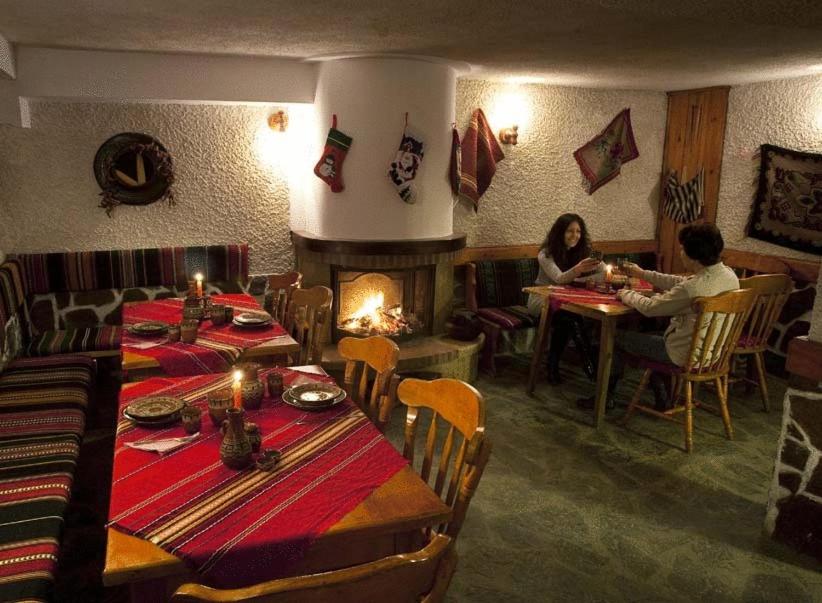 Restaurace v ubytování Aneli Hotel