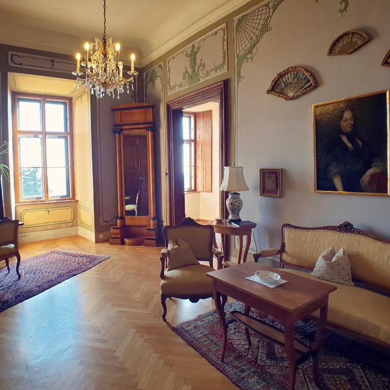 Posezení v ubytování Burg Bernstein
