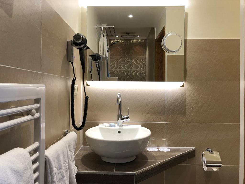 Rhein-Hotel Nierstein - Standard Single Room