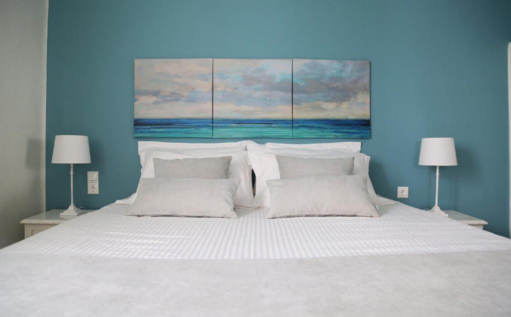 Dafni's Philoxenia - 1