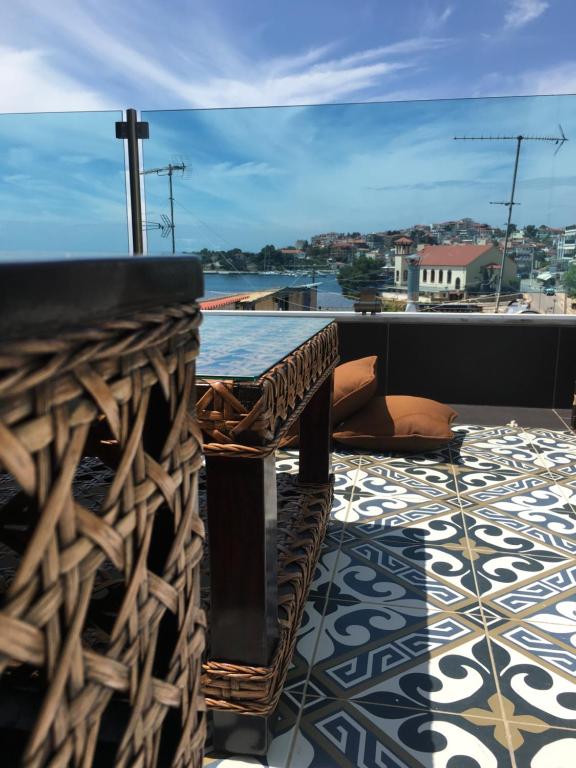 Pela Veranda Exquisite Suites - 14